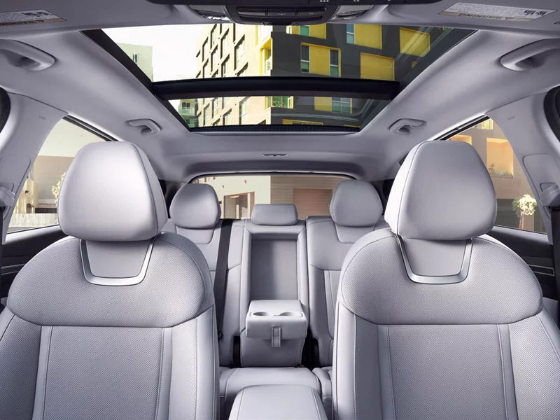 2022 tucson phev 0027 sun shade open armrest down vlp 4 3